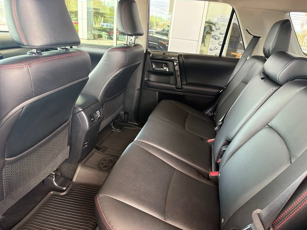 Certified 2018 Toyota 4Runner TRD Off-Road Premium w/ TRD Performance Package AWD/4WD image 20