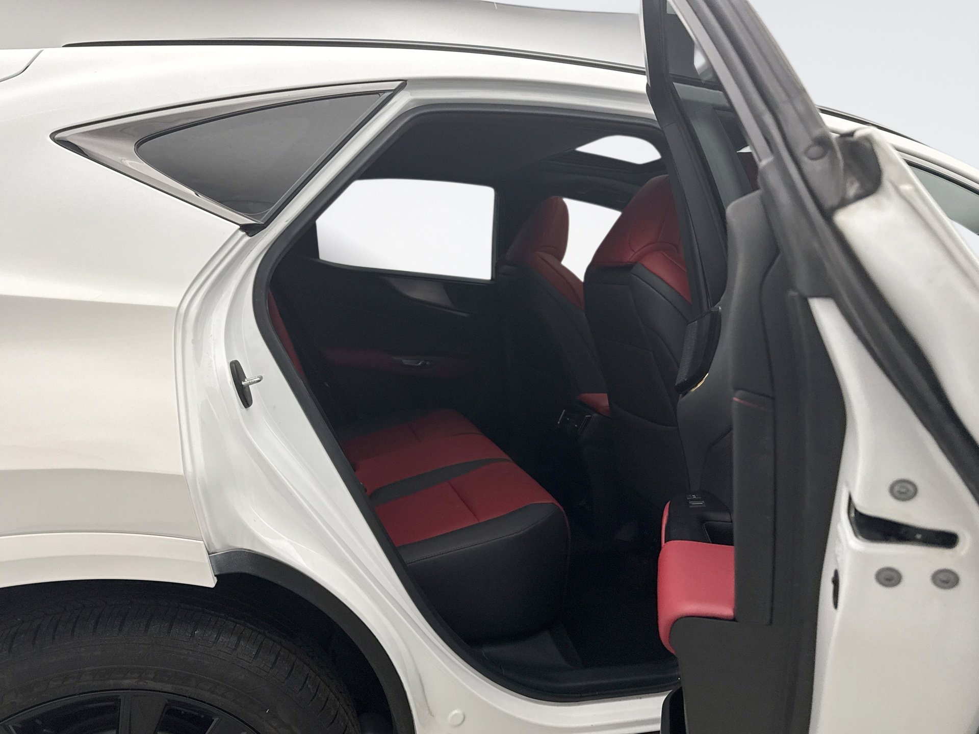 Used 2023 Lexus NX 350 F Sport image 19