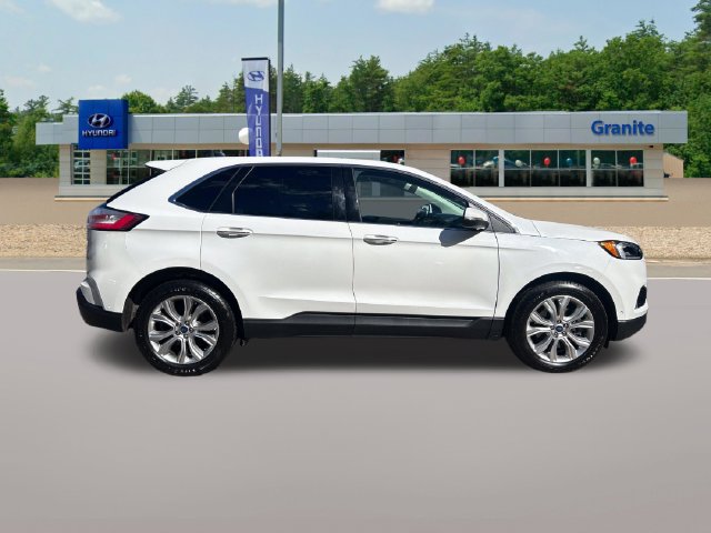 Used 2020 Ford Edge Titanium w/ Equipment Group 301A AWD/4WD image 6