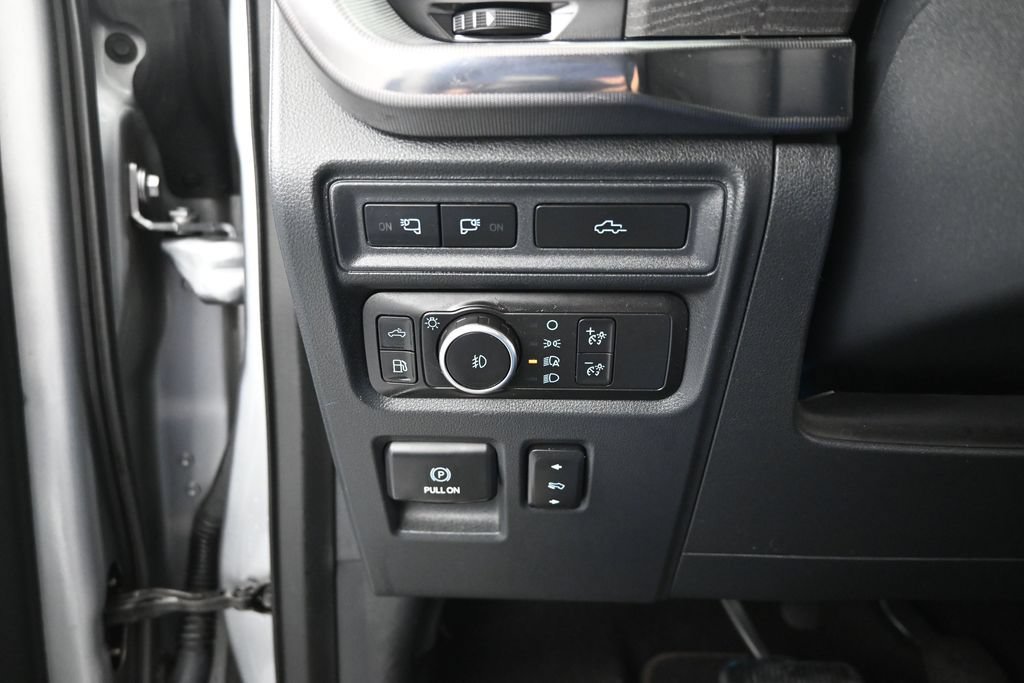Certified 2021 Ford F150 Platinum w/ Equipment Group 701A High AWD/4WD image 13