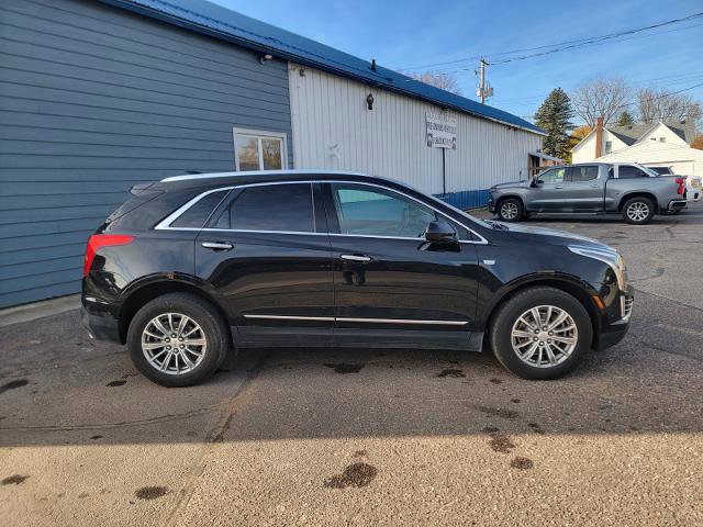 Used 2017 Cadillac XT5 Luxury w/ LPO, Wheel Lock Package image 3