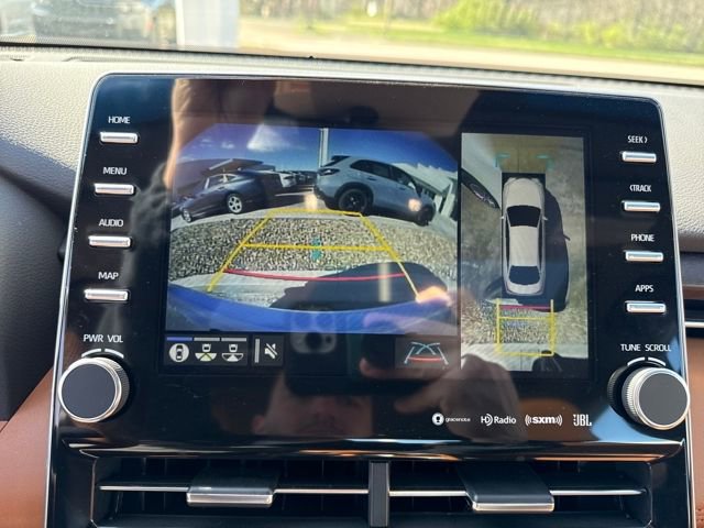 Used 2021 Toyota Avalon Limited w/ Advanced Safety Package image 19