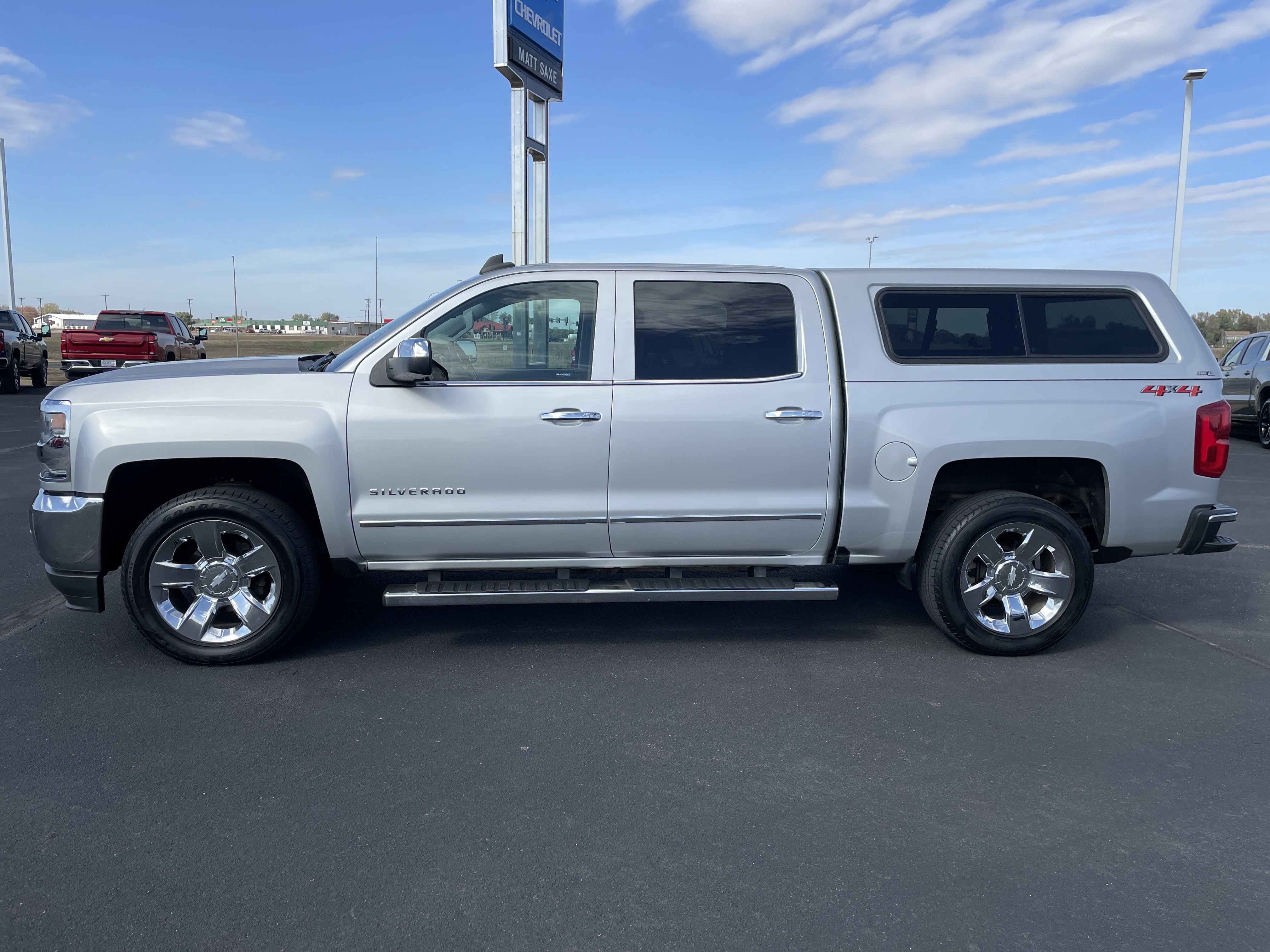 Used 2018 Chevrolet Silverado 1500 LTZ w/ Sport Package image 2