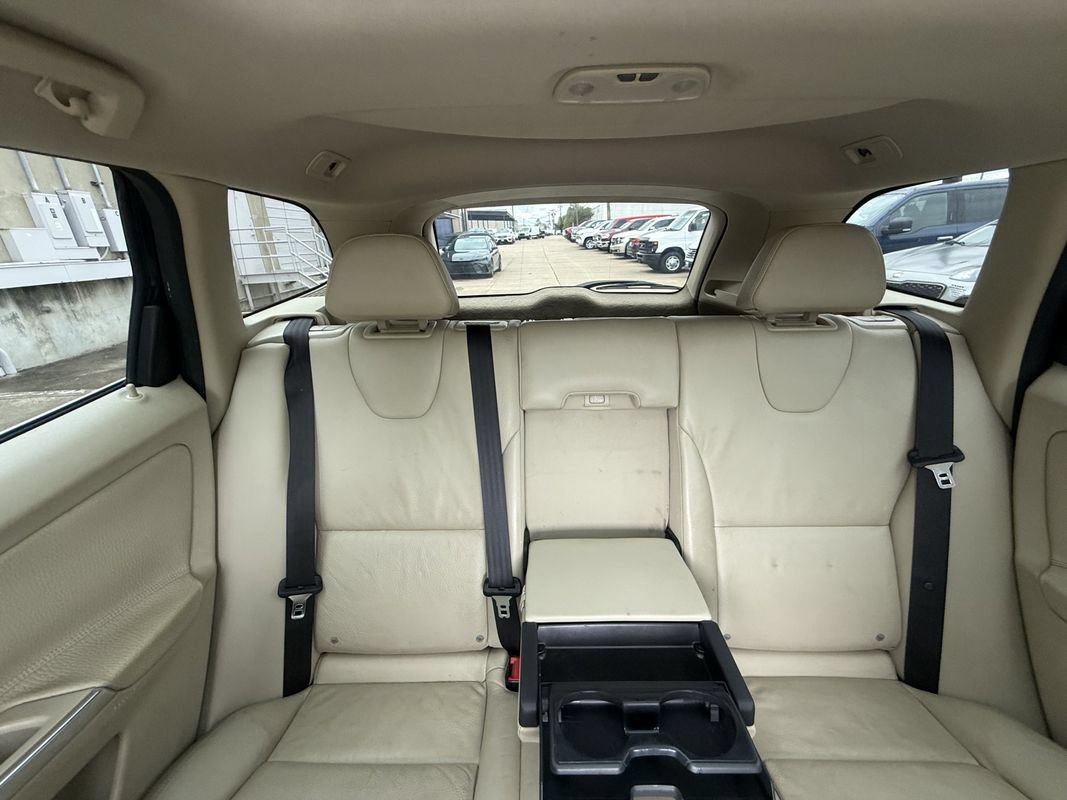 Used 2014 Volvo XC60 3.2 FWD image 15