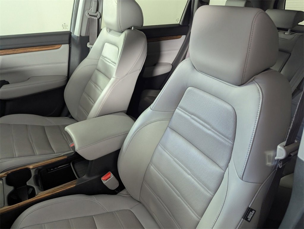 Used 2022 Honda CR-V Touring image 11