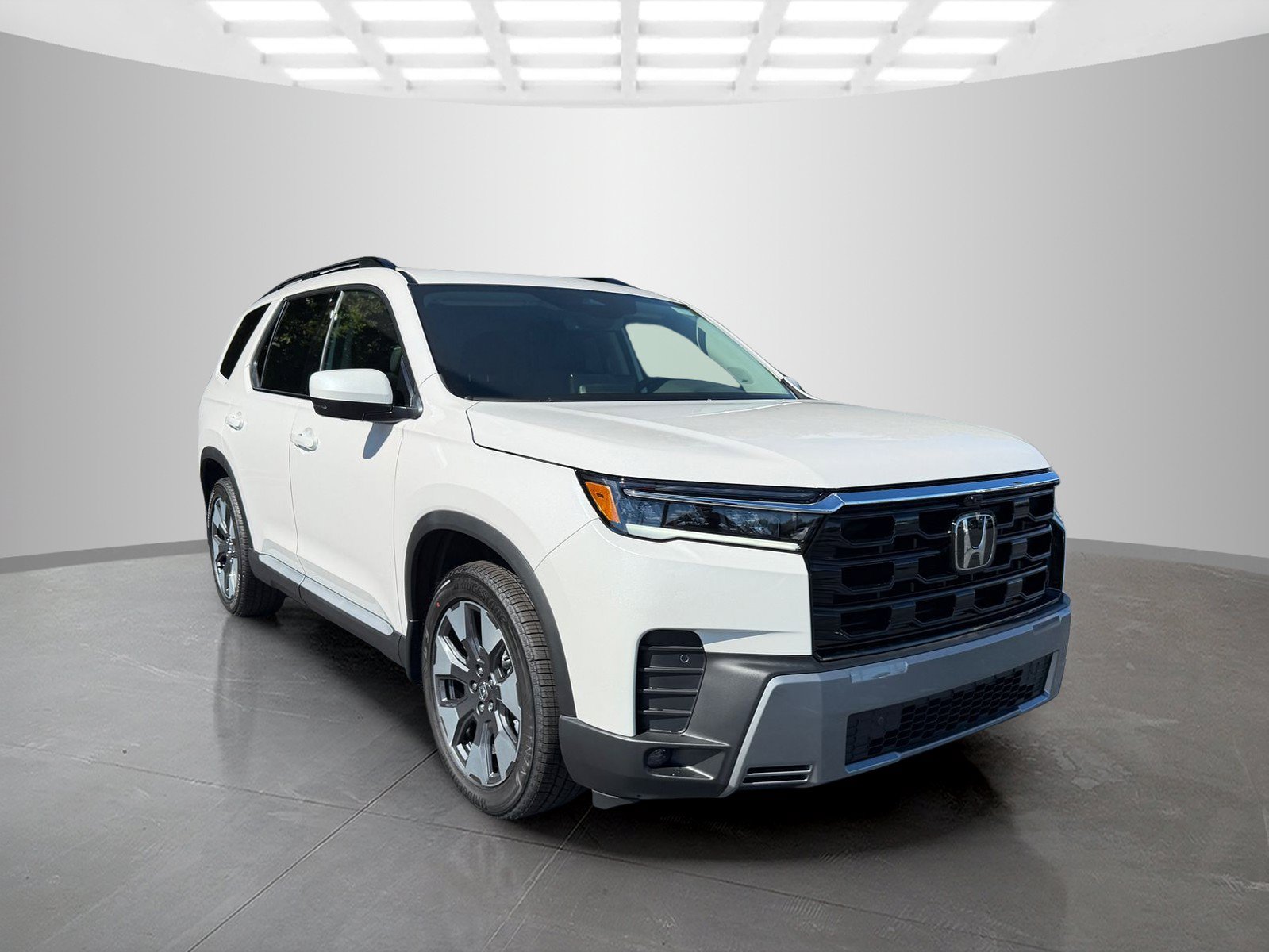 New 2026 Honda Pilot Touring image 5