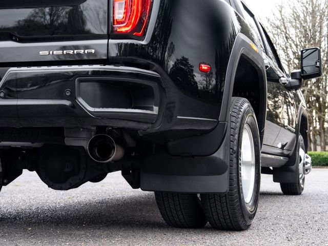 Used 2022 GMC Sierra 3500 Denali image 29