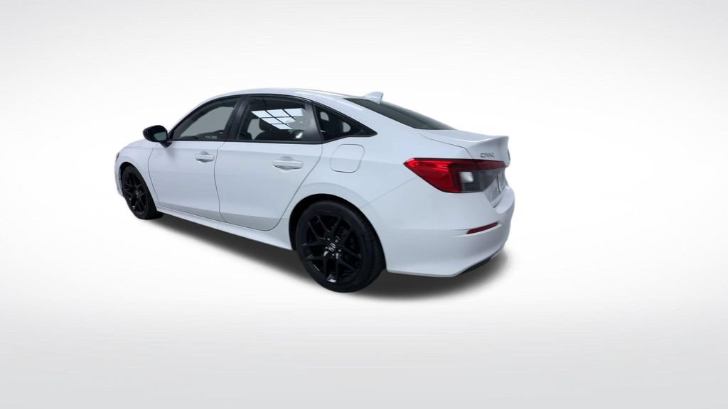 Used 2023 Honda Civic Sport image 6
