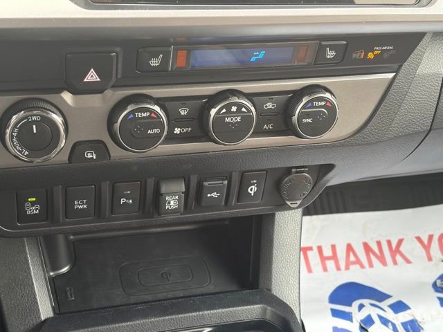 Used 2023 Toyota Tacoma Limited AWD/4WD image 23