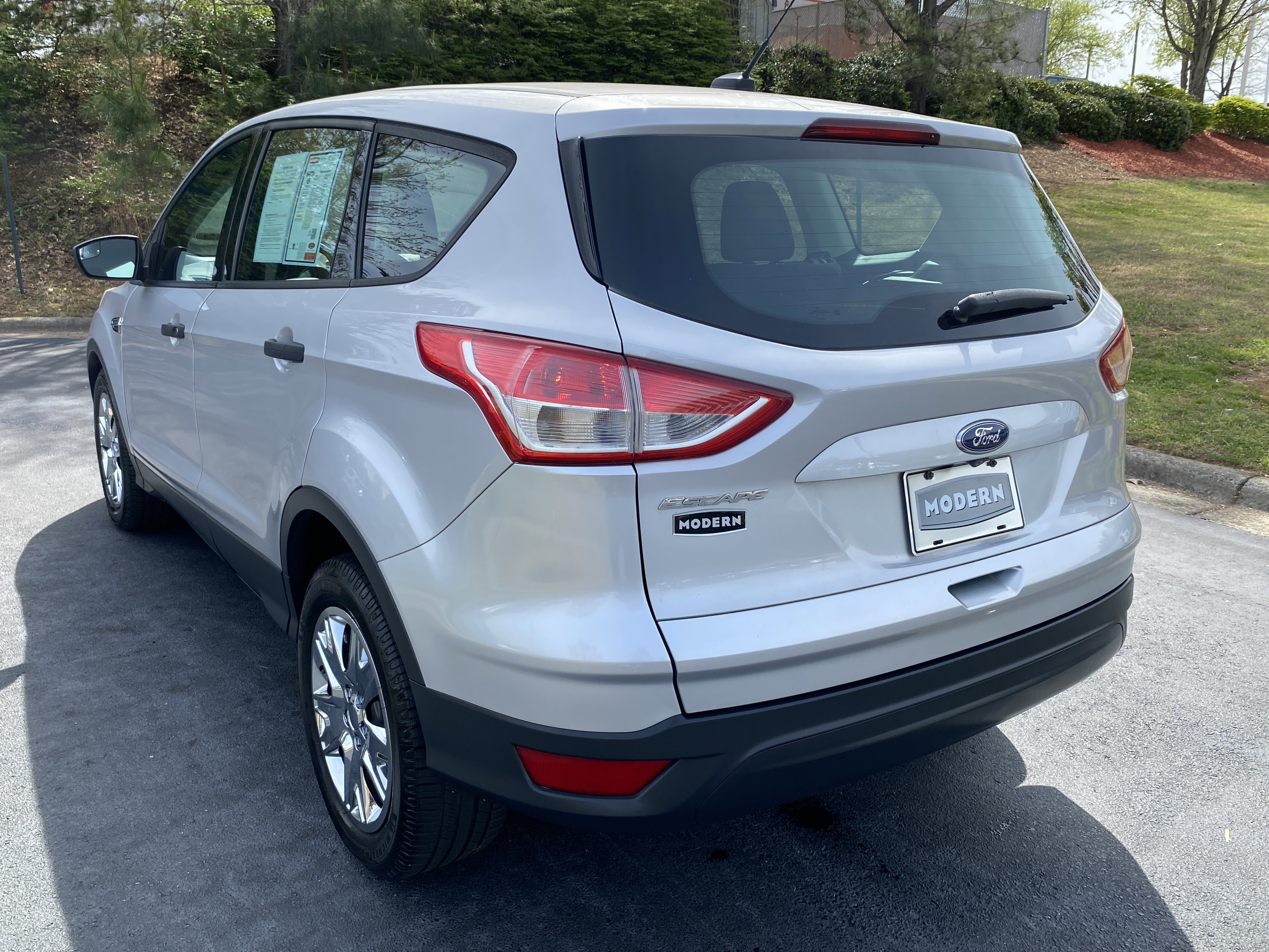 Used 2016 Ford Escape S image 6