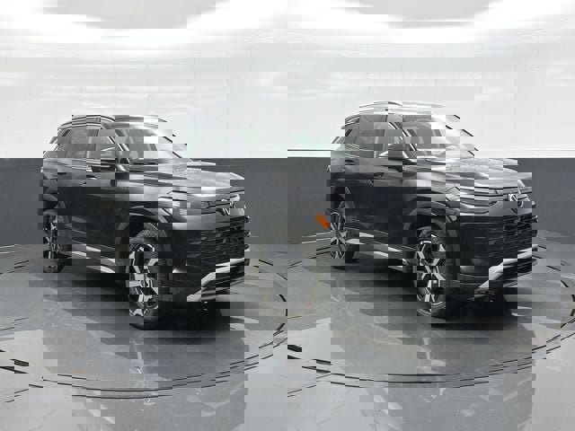 New 2026 Volkswagen Tiguan SE AWD/4WD image 1