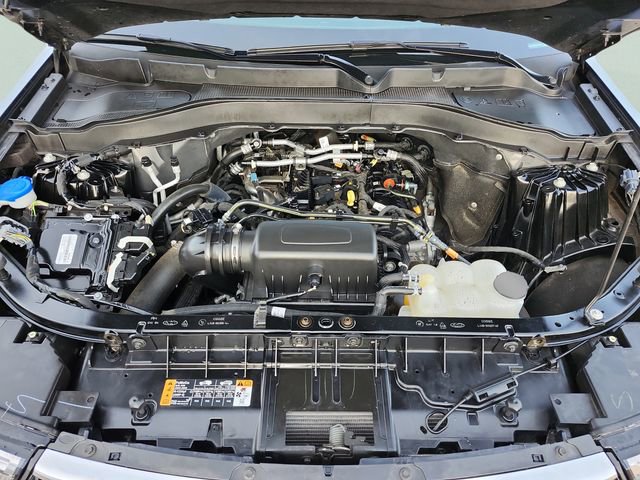 Used 2023 Ford Explorer XLT w/ Equipment Group 202A image 34