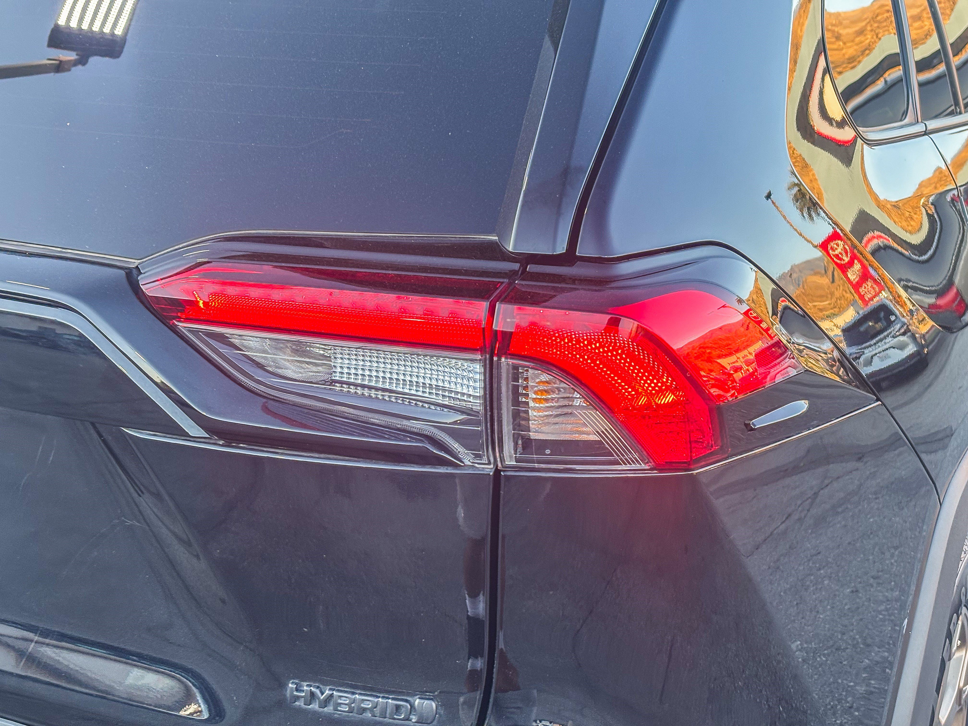 Used 2024 Toyota RAV4 AWD Hybrid image 8