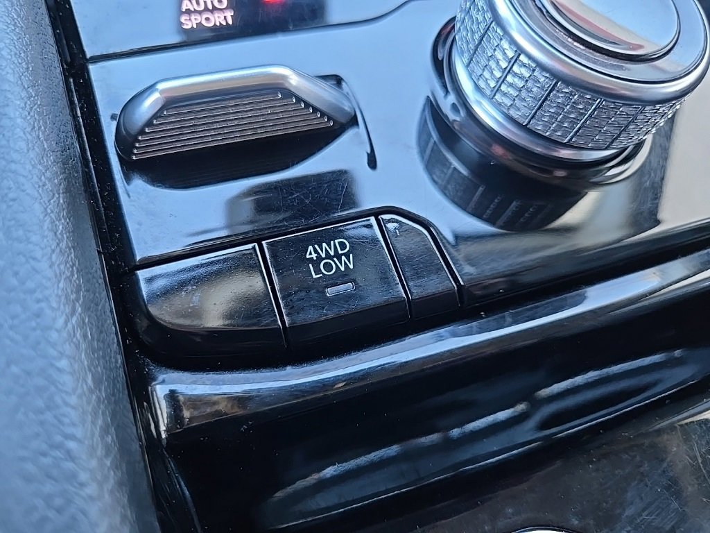 Used 2022 Jeep Grand Cherokee Limited 4xe w/ Luxury Tech Group II image 66