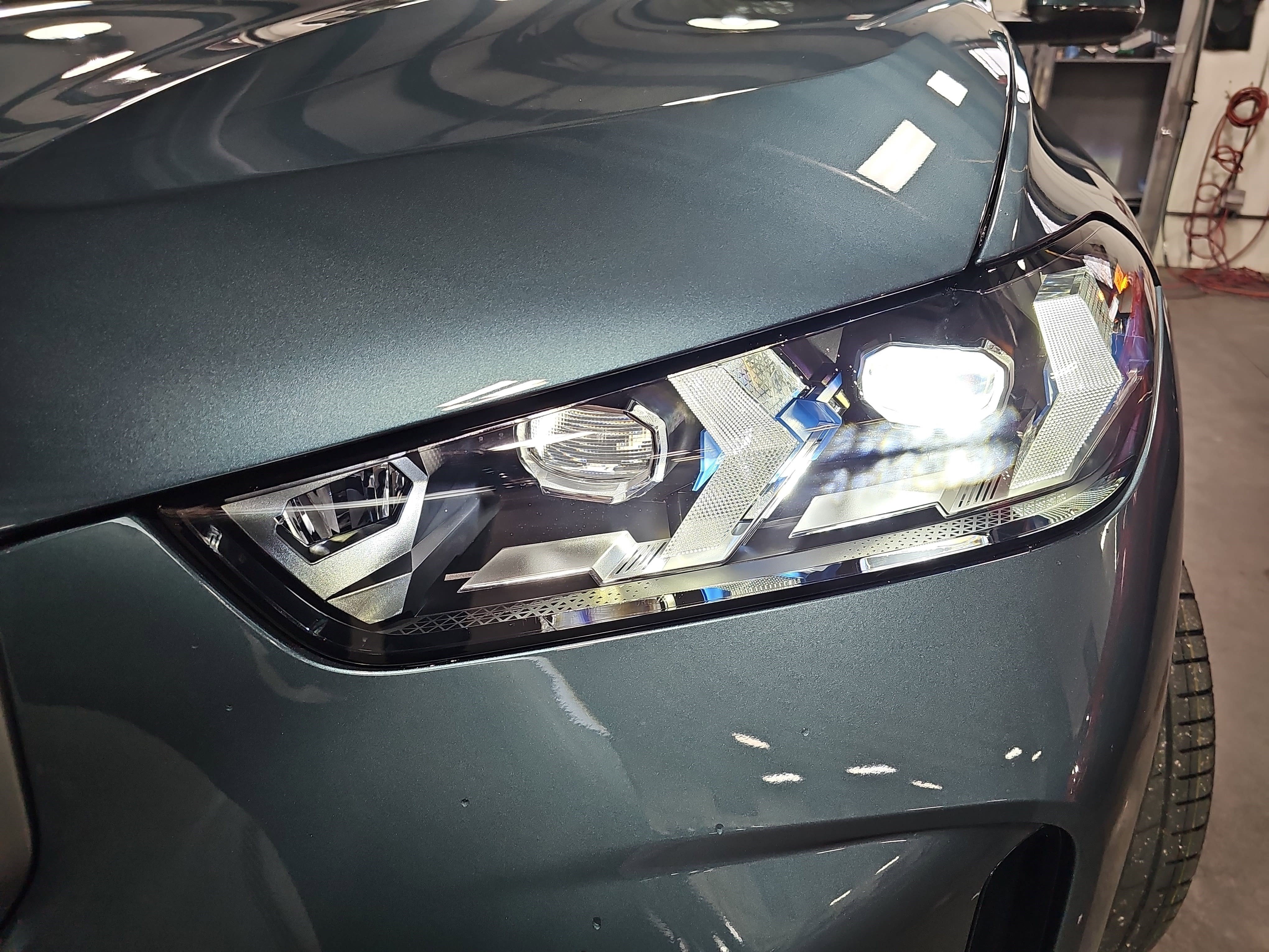 New 2026 BMW X5 xDrive40i w/ Climate Comfort Package image 32