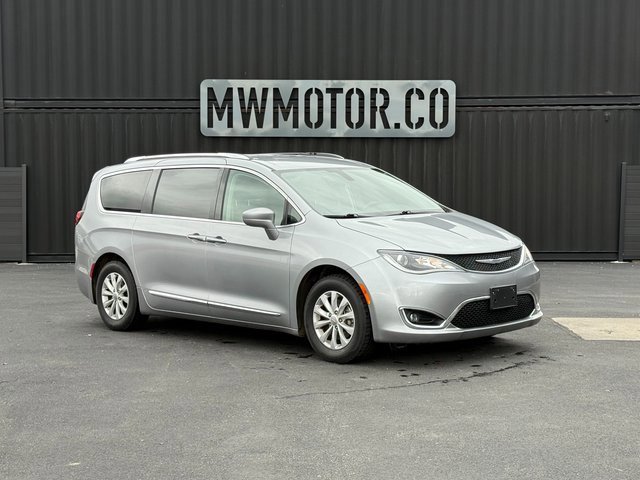 Used 2019 Chrysler Pacifica Touring-L