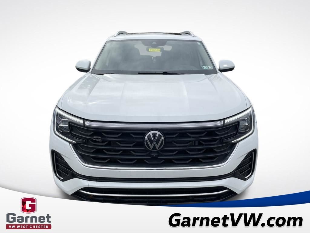 Used 2024 Volkswagen Atlas SEL Premium R-Line image 9