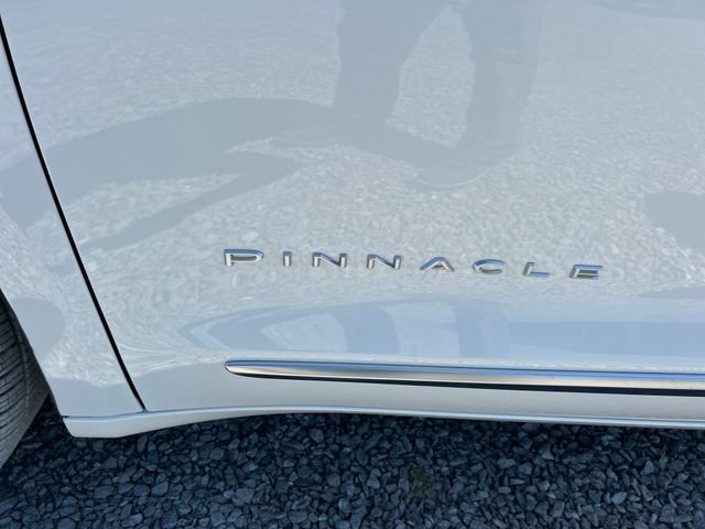 New 2026 Chrysler Pacifica Pinnacle image 49
