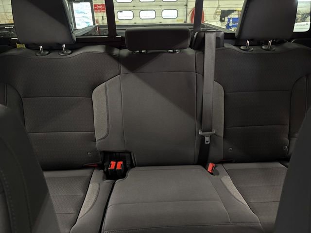 Used 2026 GMC Sierra 2500 SLE w/ SLE Value Package; AWD/4WD image 27