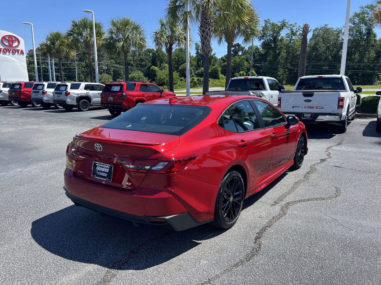 Used 2025 Toyota Camry SE w/ Convenience Package FWD image 10
