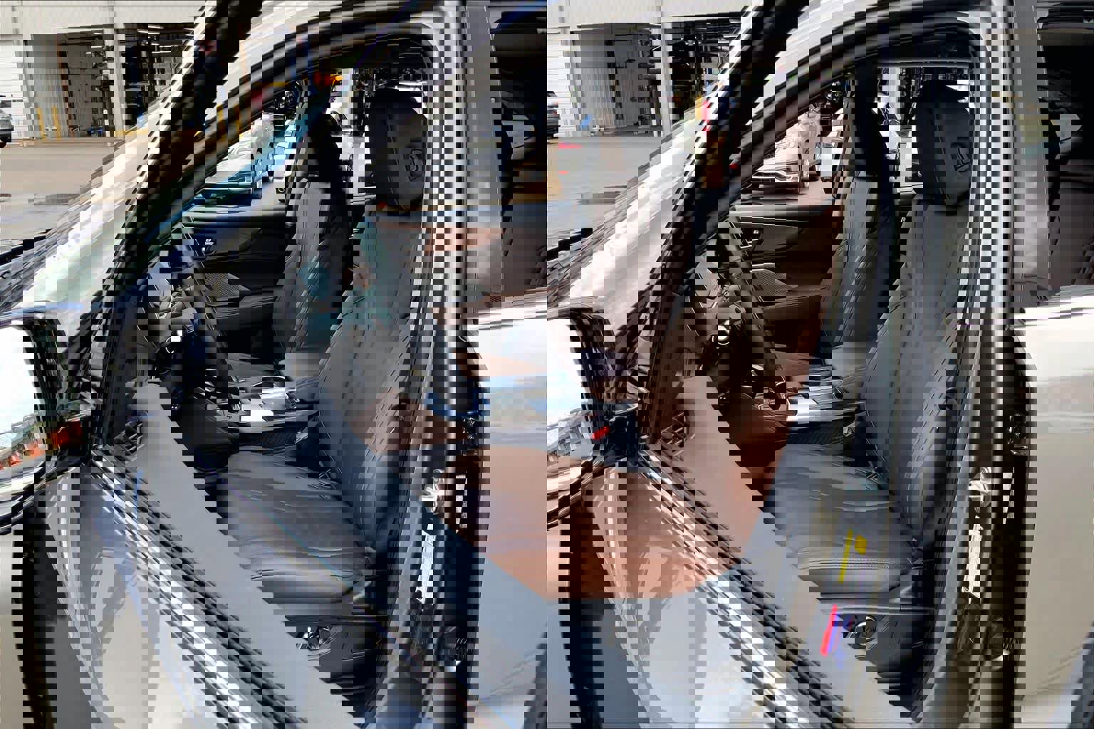 Used 2023 Acura MDX FWD w/ Technology Package image 8