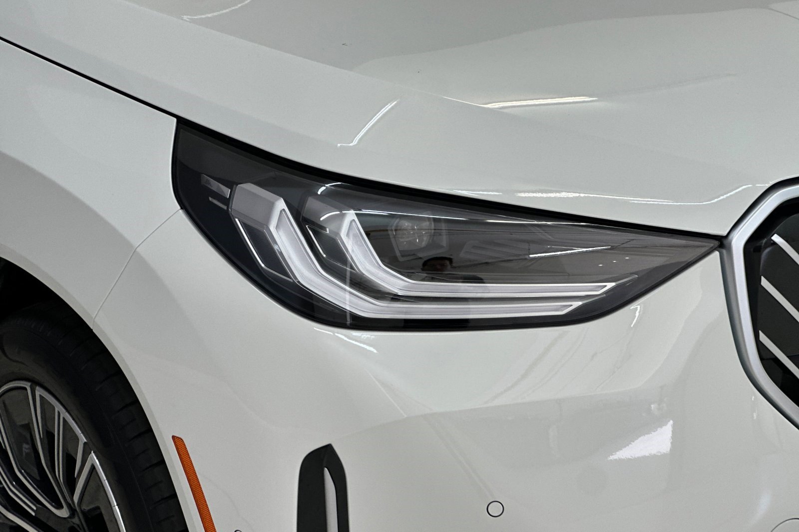 Used 2026 BMW X3 xDrive30 w/ Convenience Package image 11