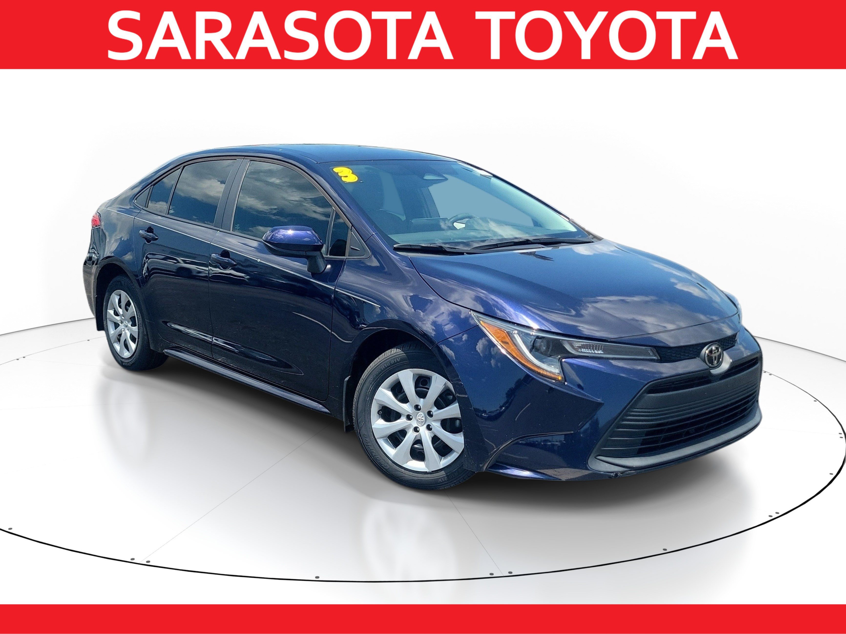 Used 2023 Toyota Corolla LE FWD image 1