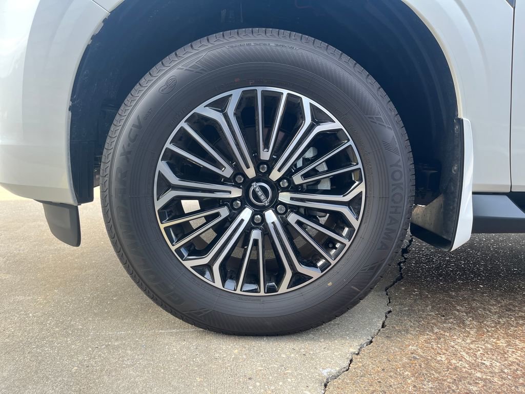 Used 2026 Nissan Armada Platinum RWD image 37