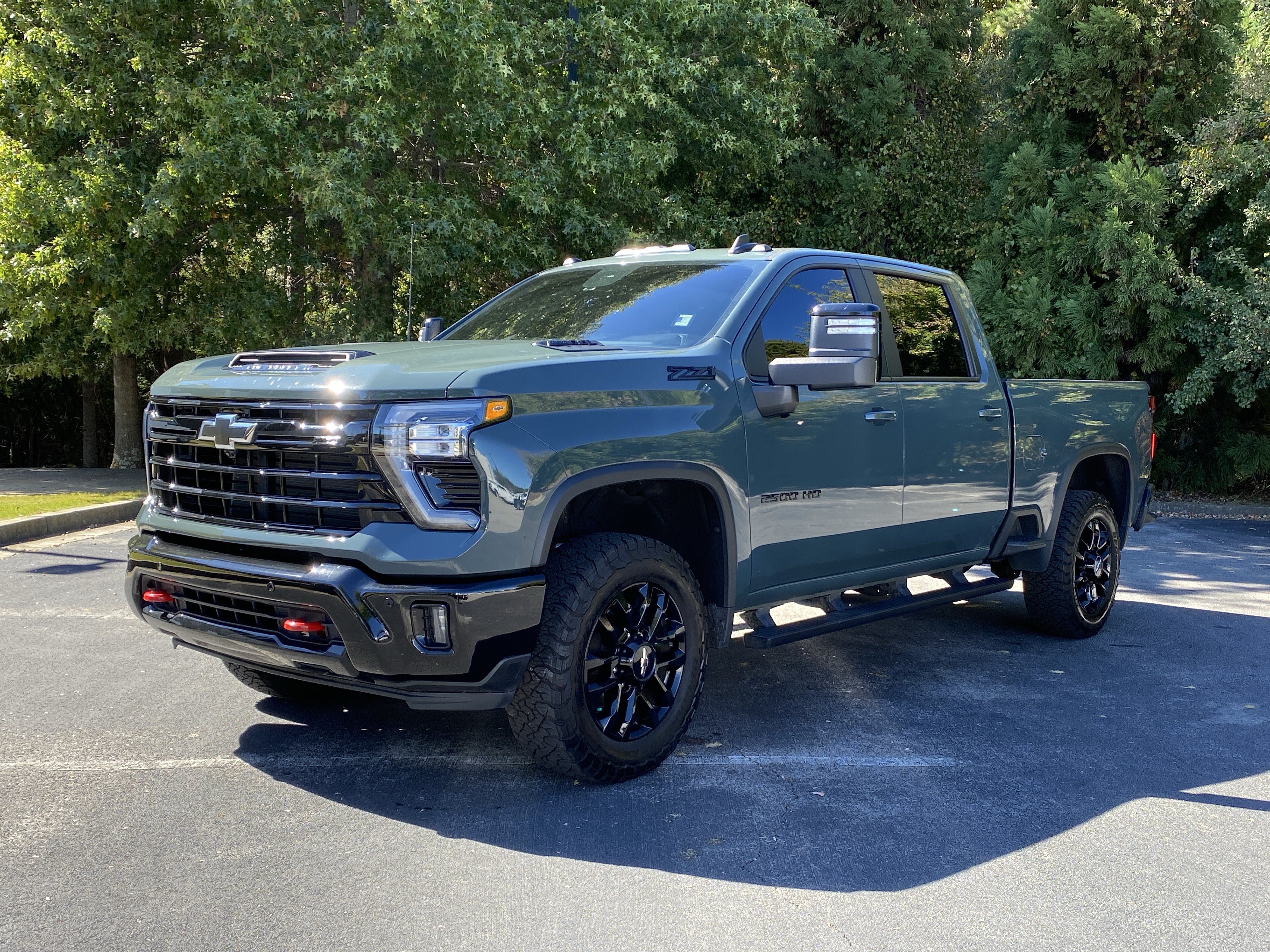 Used 2025 Chevrolet Silverado 2500 LT w/ Trail Boss Package AWD/4WD image 5