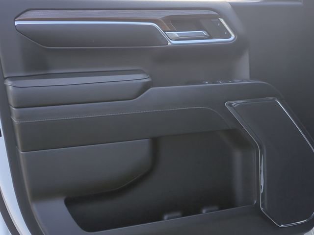 Used 2024 Chevrolet Silverado 1500 RST image 19