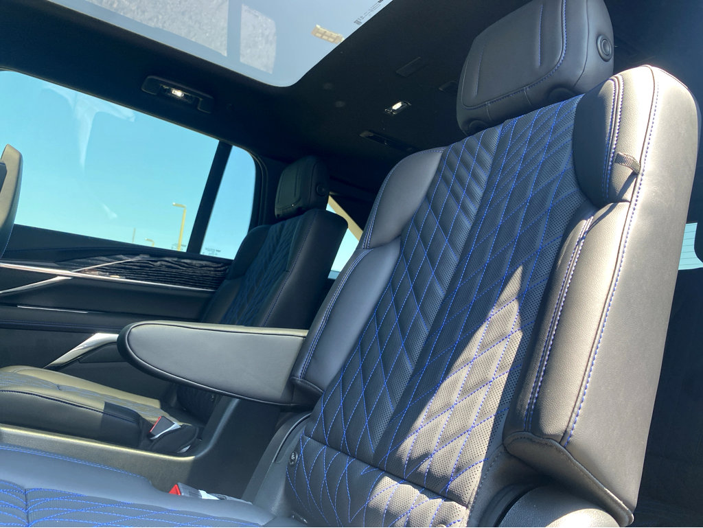 New 2026 Cadillac Escalade IQ Luxury 1 image 22