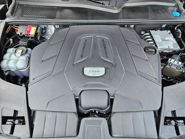 Used 2020 Porsche Cayenne S image 23