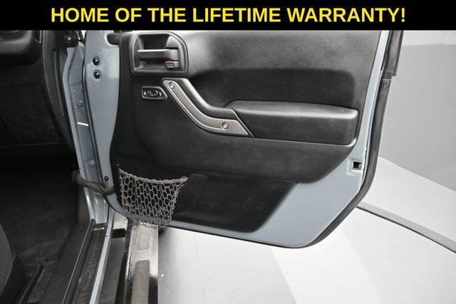 Used 2015 Jeep Wrangler Sport AWD/4WD image 36
