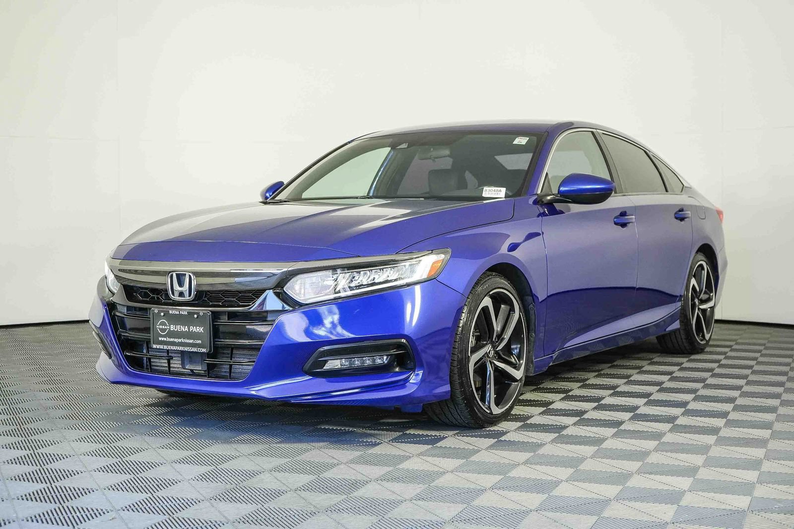 Used 2019 Honda Accord Sport image 3