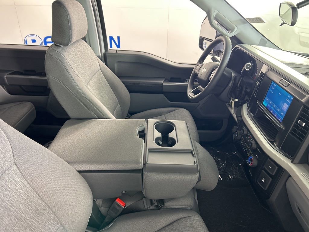 New 2026 Ford F250 XL image 25