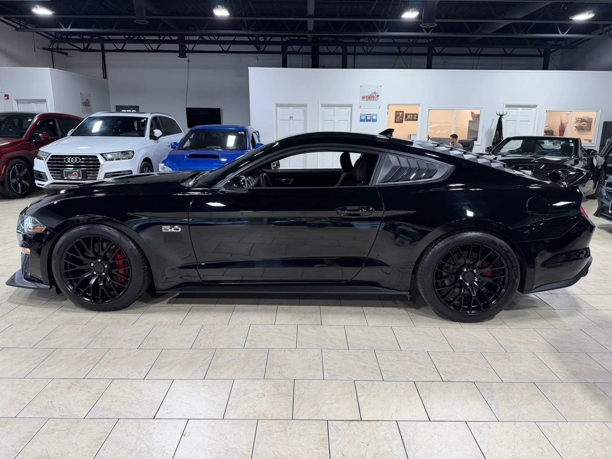 Used 2020 Ford Mustang GT RWD image 26