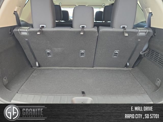 New 2025 Nissan Pathfinder SV AWD/4WD image 22