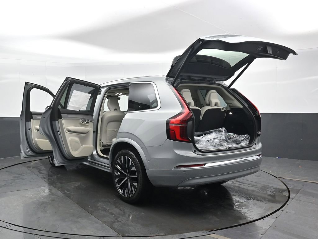 New 2026 Volvo XC90 T8 Ultra image 47