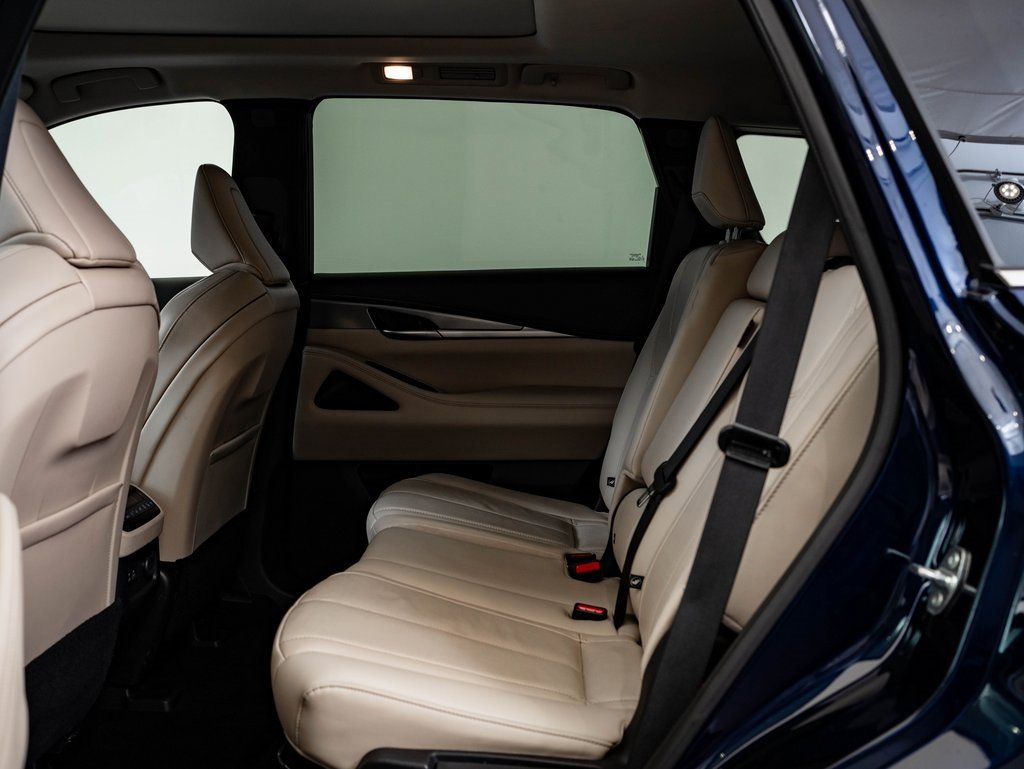 Used 2023 INFINITI QX60 Luxe image 43