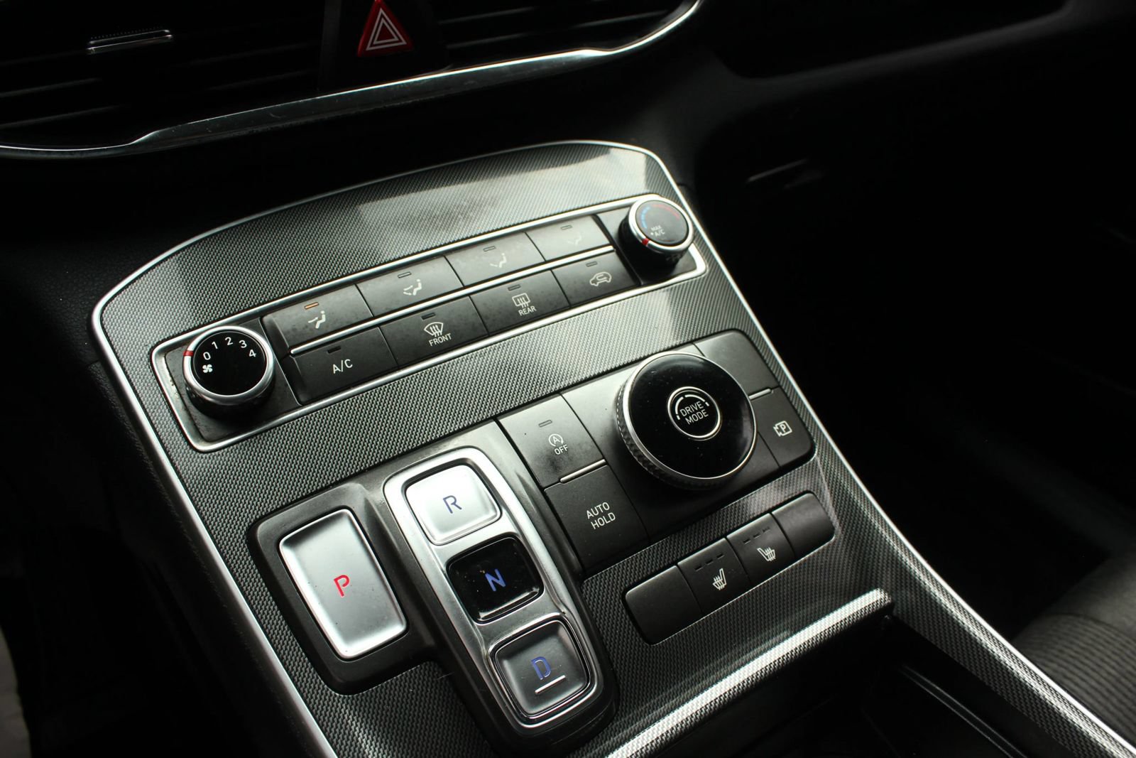 Used 2022 Hyundai Santa Fe SEL FWD image 32