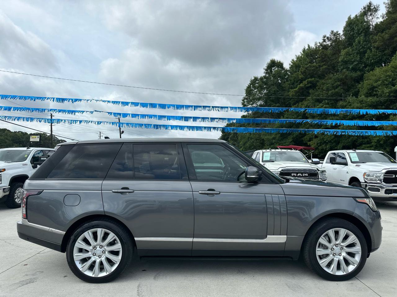 Used 2016 Land Rover Range Rover Supercharged AWD/4WD image 8
