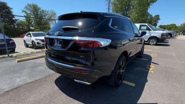 Used 2024 Buick Enclave Essence w/ Experience Buick Package FWD image 8