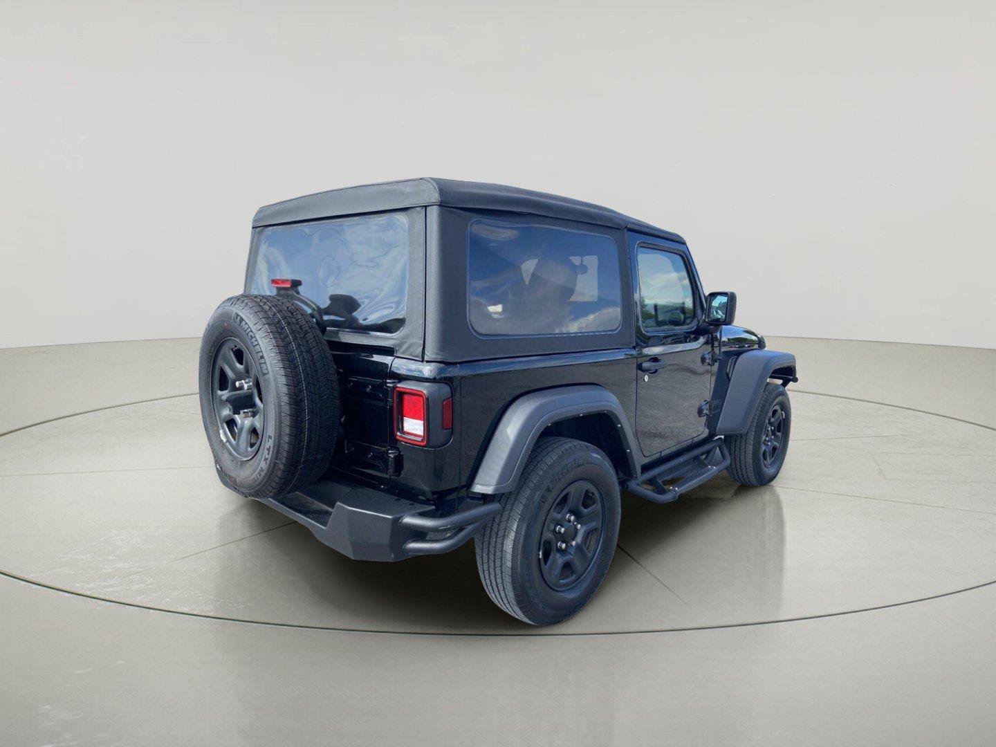 Used 2022 Jeep Wrangler Sport AWD/4WD image 7