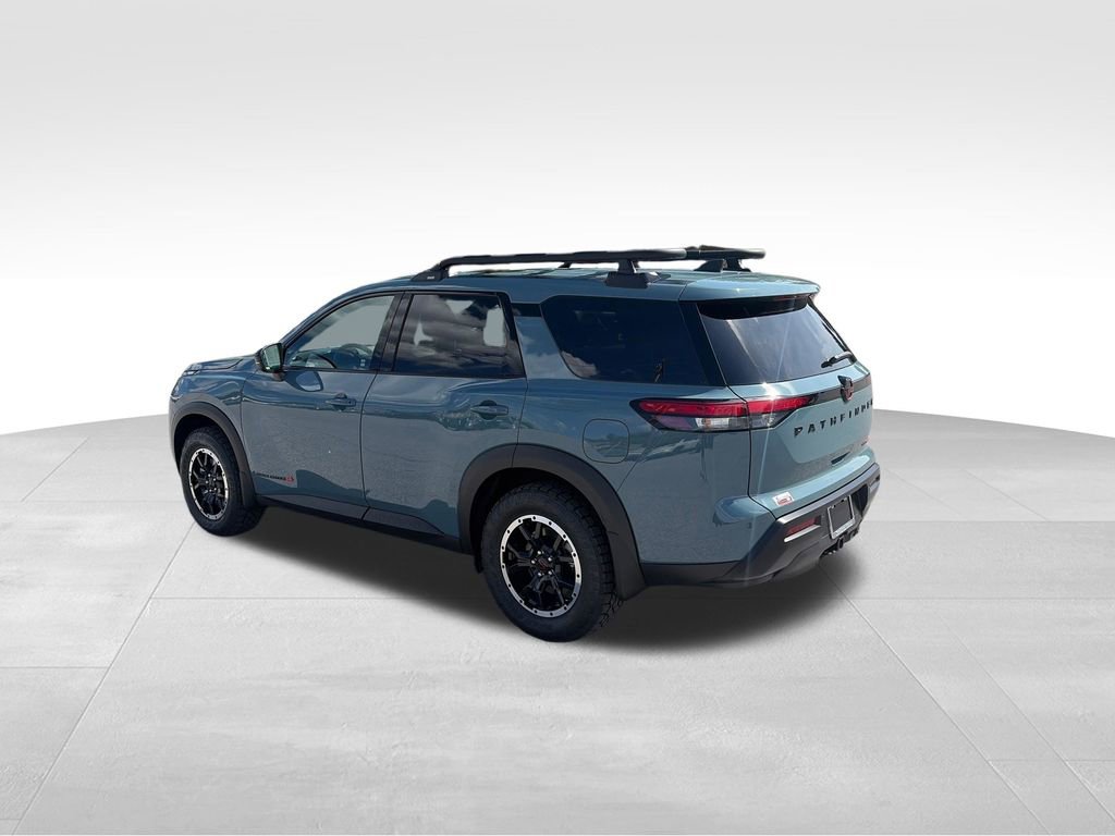 New 2026 Nissan Pathfinder SV AWD/4WD image 4