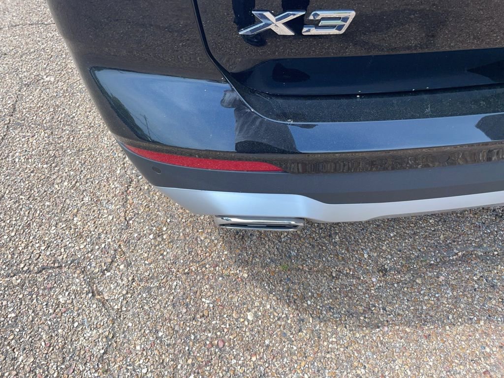 Used 2023 BMW X3 sDrive30i w/ Premium Package w/ZPA image 6