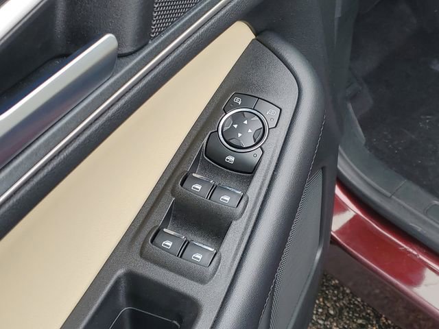 Used 2023 Ford Edge SEL w/ Convenience Package AWD/4WD image 10