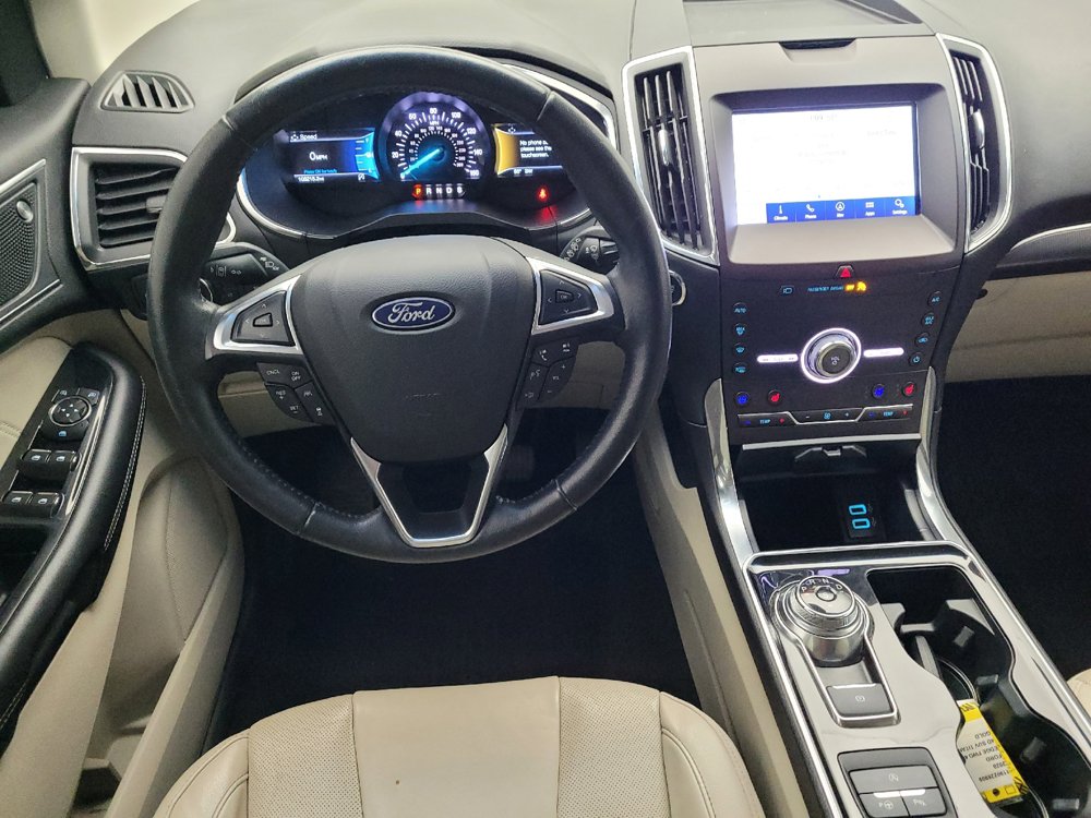 Used 2020 Ford Edge Titanium w/ Equipment Group 301A FWD image 22