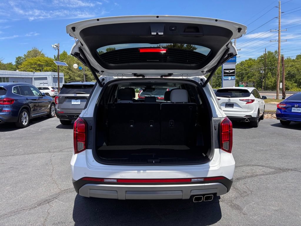 Used 2025 Hyundai Palisade SEL AWD/4WD image 11