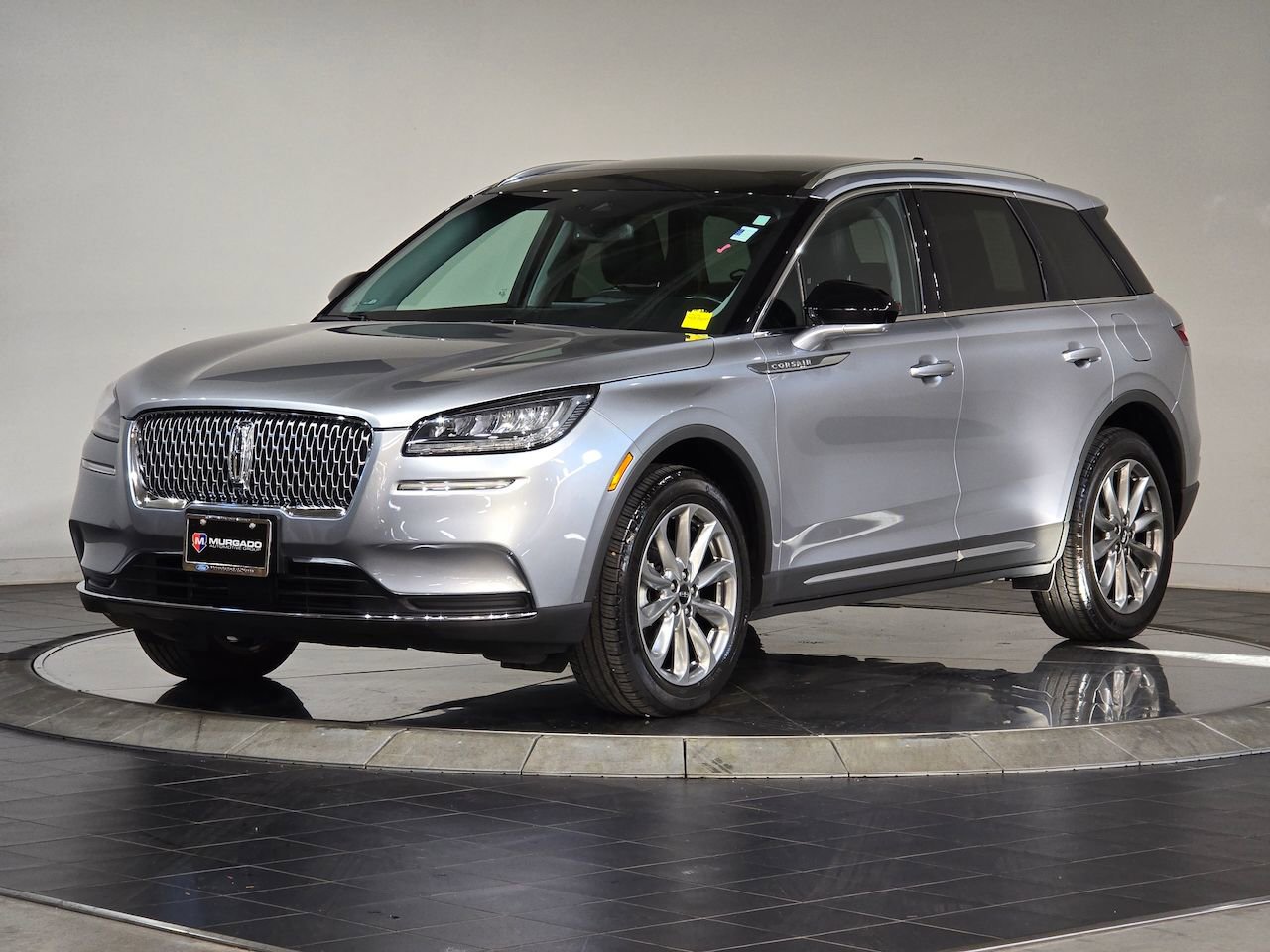 Used 2022 Lincoln Corsair AWD w/ Premium Package image 5