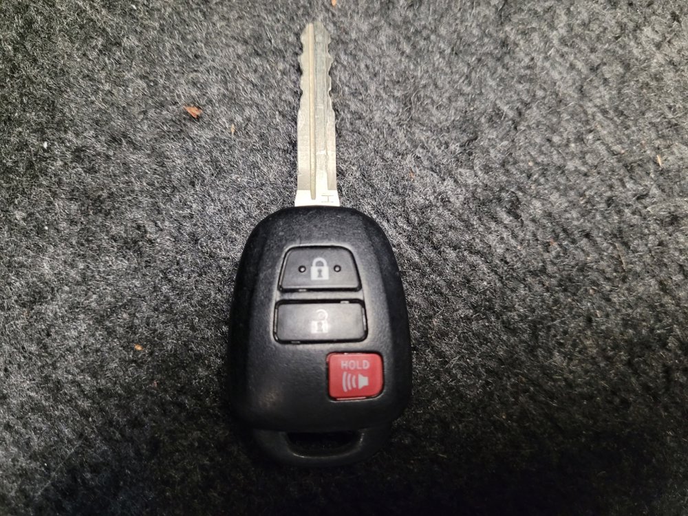 Used 2015 Toyota Prius C One image 32